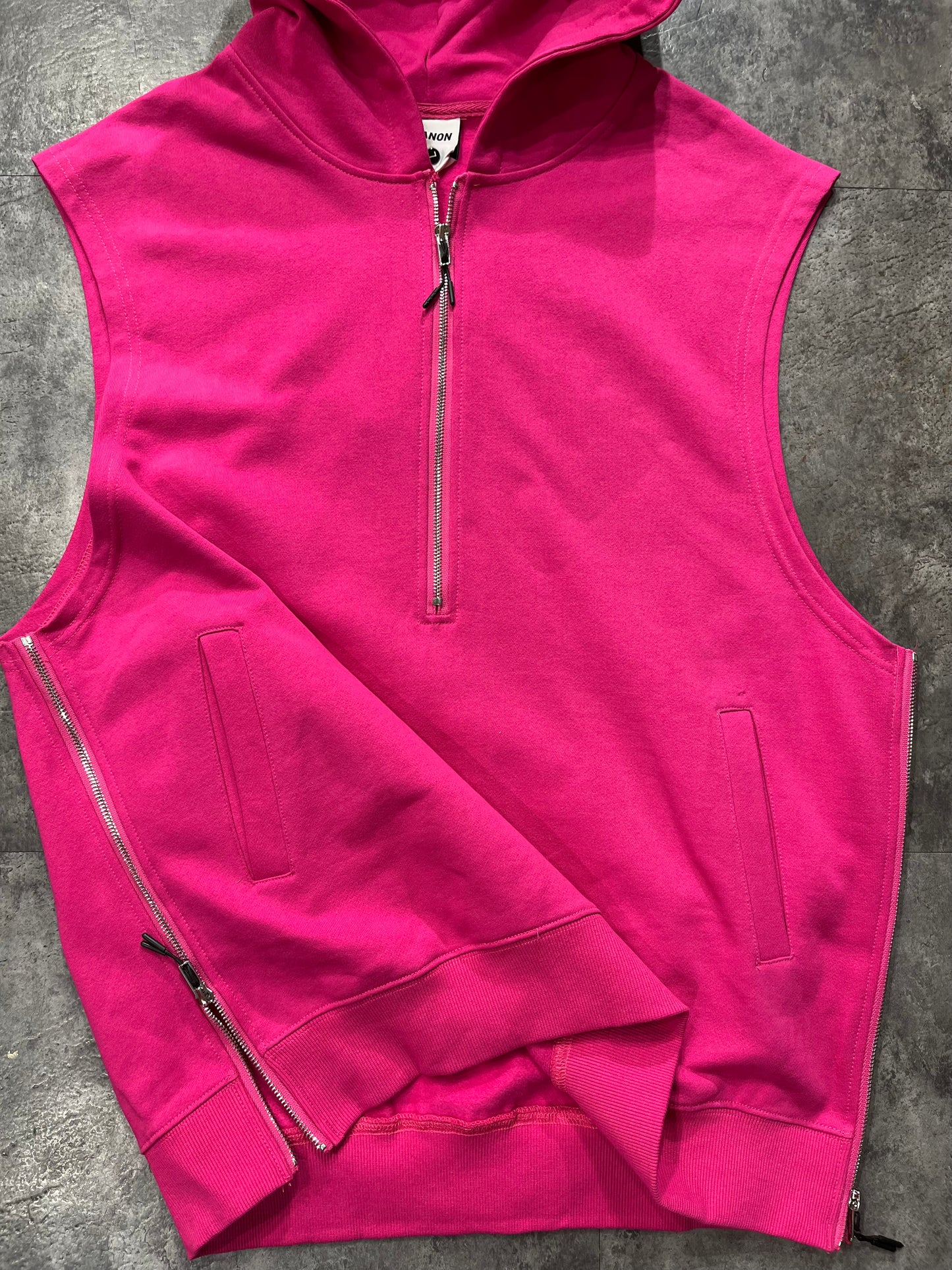 Sleeveless Hoodie T-shirt